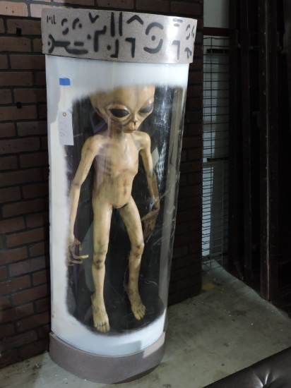 ALIEN in CRYOGENIC FREEZING CHAMBER - Approx. 24" Wide X 59" Tall