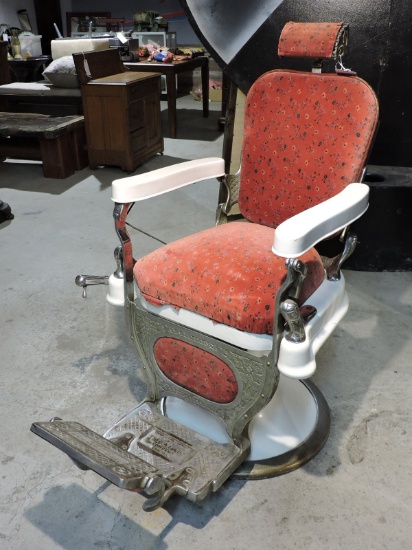 Theo A Kochs Company - BARBER CHAIR - Porcelain / Authentic 1920s