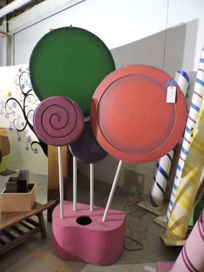 GIANT 4-LOLLIPOP DISPLAY with Stand (up lit) / Approx 88" Tall