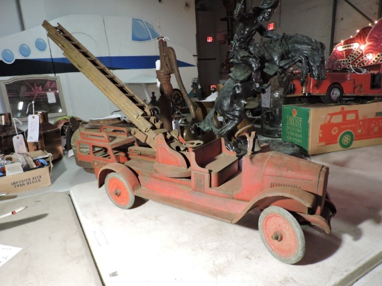 BUDDY-L Brand ANTIQUE AERIAL FIRE TRUCK