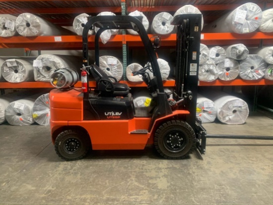 Liquidation: Commercial Vehicles Forklifts Equip.