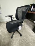 Rolling Cloth Office Chair