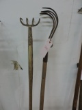 Pair of Long Handle Garden Claws
