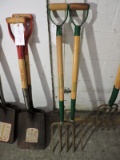 Pair of GREEN THUMB Brand - Pitch Forks -- NEW