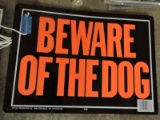 Beware of Dog' Metal Sign / 14