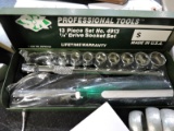 SK PROFESSIONAL 13-Piece Small Socket Set & Case -- NEW