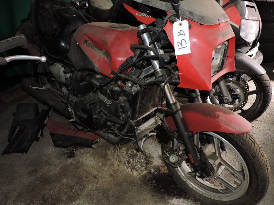 Non-Running KAWASKI GPZ -- As Pictured, Please Inspect in Person