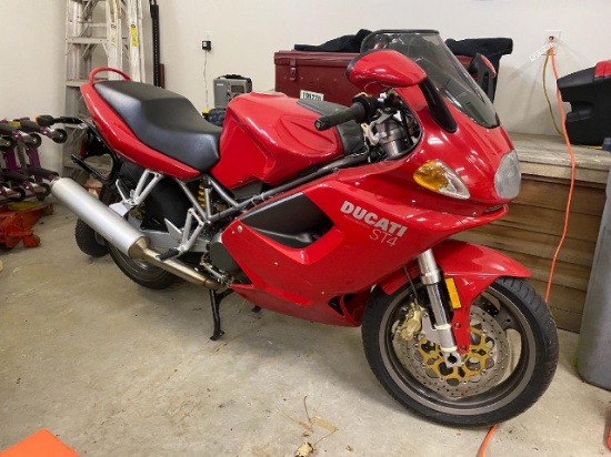 2000 DUCATI ST4 - with 21,000 Miles / Matching Hard Saddlebags