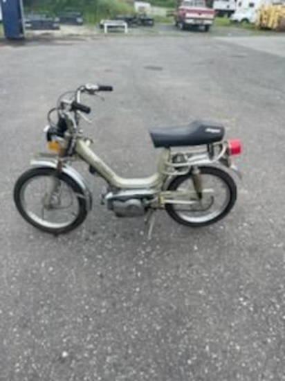 1978 SAFARI 50 cc Moped from Italy -- 78 Original Miles
