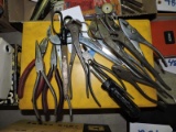 Lot of Pliers, Pinchers, Knives - other Hand Tools
