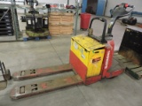 RAYMOND ACR Brand Electric Pallet Jack LIFT TRUCK - Functional, Needs Battery