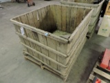 Vintage Wooded GAYLORD / Fruit Crate - 32