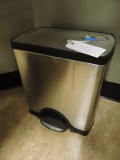 Stainless Steel Commercial Trash Can / 18