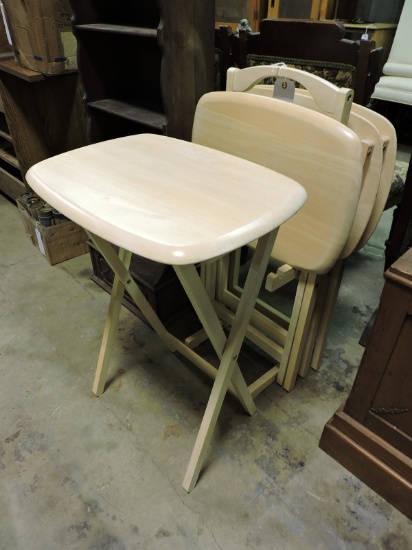 Set of 4 TV Trays and Stand -- Wooden
