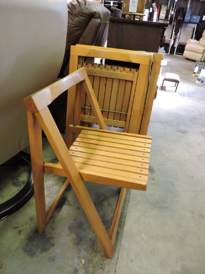 Set of 4 Mid-Century Wooden Folding Chairs - Excellent Cond.