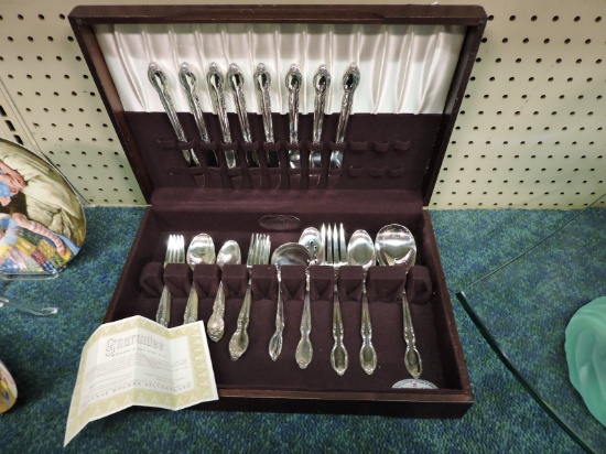 Rogers Silverplate Formal Dining Silverware Set with Storage Box