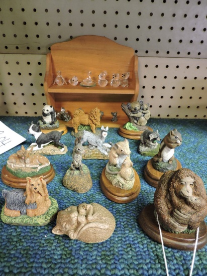 Assorted Animal Figures: 6 Glass, 4 Metal, 12 Resin