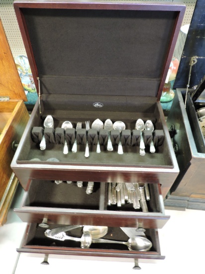 Formal Dining Silverware Set with Storage Box