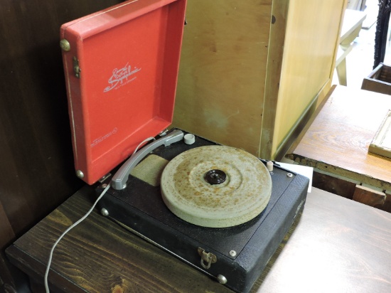 Symphonic Brand Vintage Portable Record Player