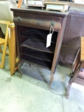 Vintage Wooden 5-Shelf Hallway Unit -- 37