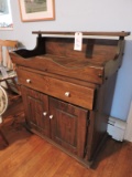 Wooden Dry-Sink -- Good Condtion / 32