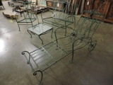 Vintage Wroght Iron 4-Piece Patio Furniture Set