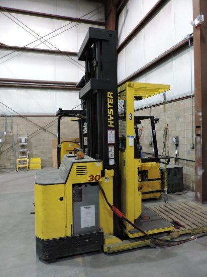 HYSTER - Electric Stand-Up Fork Truck / Forklift / 2600 LB Capacity