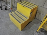 Light-Weight Industrial 2-Step Warehouse Step Stool / ABS Plastic