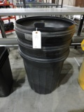 3 Plastic 32-Gallon Trash Cans