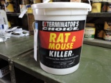 one container exterminators choice rat/mouse killer