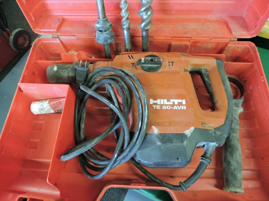 HILTI Brand - TE 50-AVR Rotary Hammer Drill -with Bits and Case