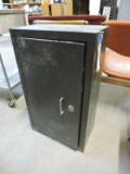 Single Door Metal Cabinet / 18