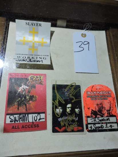 4 VIP / CREW Badges: Iron Maiden, Slayer, Ozzy Ozbourne, Motorhead