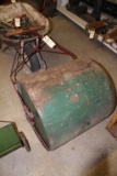 Jackson Manufacturing Co. Weighted Push Roller