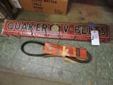 VINTAGE QUAKER V-Belts Original Belt Display / with 1 Belt / 36