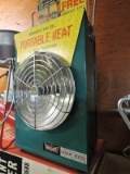 Vintage BERNZ-O-MATIC Flameless Propane Heater / 1960's - Brand New