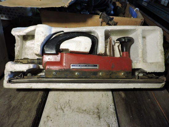 Champion Straight Line Sander / Filer - Model: M-1603B - uses, original box