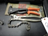 Riveter and a Chain Plyers (2 Items)