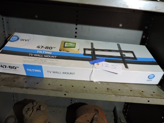 ONN Brand Flat Screen TV Wall Mount - in box