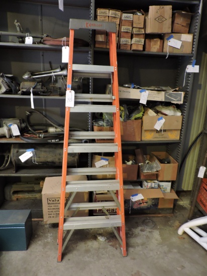 KELLER 6-Foot Fiberglass Step Ladder