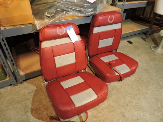 Pair of Vintage Tu-tone Folding Boat Seats and Matching Cushions