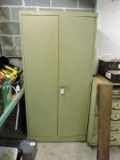 Metal 2-Door Storage Cabinet with Key / 4 Shelves / 36