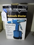 Central Pneumatic  1/4