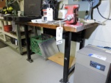Small Work Bench with Bench Vise / 47