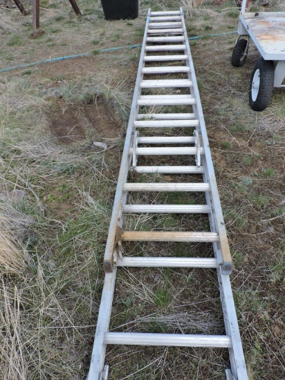 WERNER Brand 20-Foot Aluminum Extension Ladder