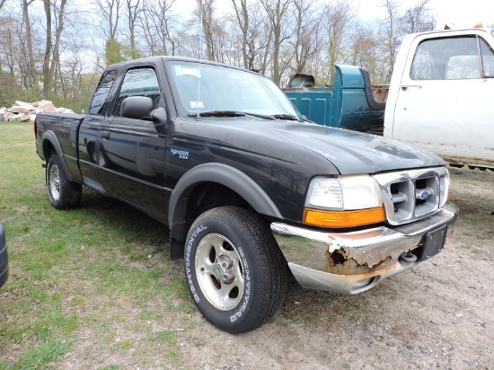 1999 Ford Ranger Pickup Supercab XLT 4X4 - Runs and Drives