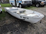 12-Foot Fiberglass Day-Sailer / Vessel # MS1462AS