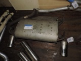 Single Input Muffler with Dual Chrome-Tipped Exhast