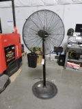 Warehouse Fan / 32