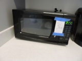 RIVAL Microwave Oven